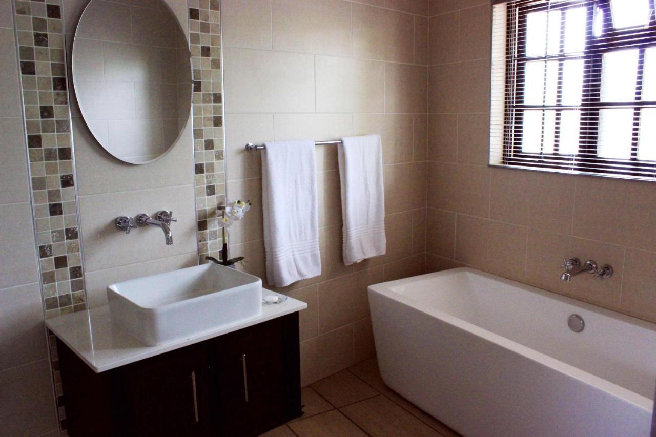 Be At Home Guesthouse Klerksdorp Extérieur photo