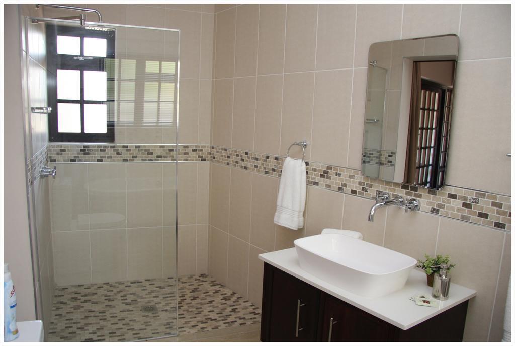 Be At Home Guesthouse Klerksdorp Chambre photo
