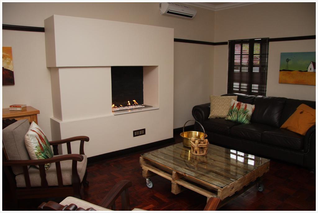 Be At Home Guesthouse Klerksdorp Extérieur photo