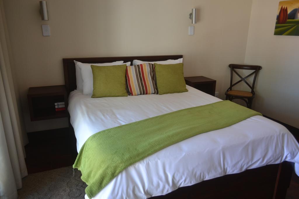 Be At Home Guesthouse Klerksdorp Extérieur photo