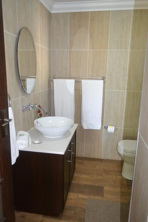 Be At Home Guesthouse Klerksdorp Extérieur photo