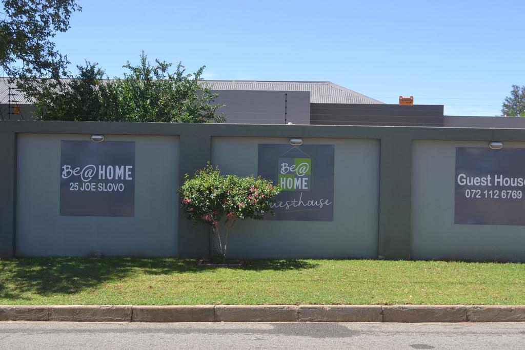Be At Home Guesthouse Klerksdorp Extérieur photo